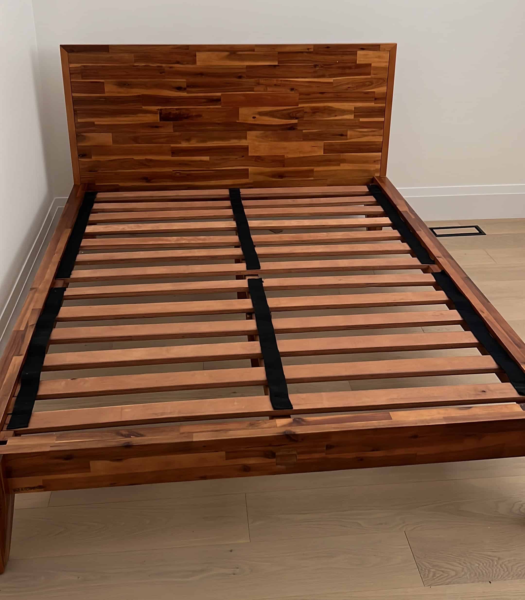 A Silk and Snow Wooden Bed Frame for Canadians