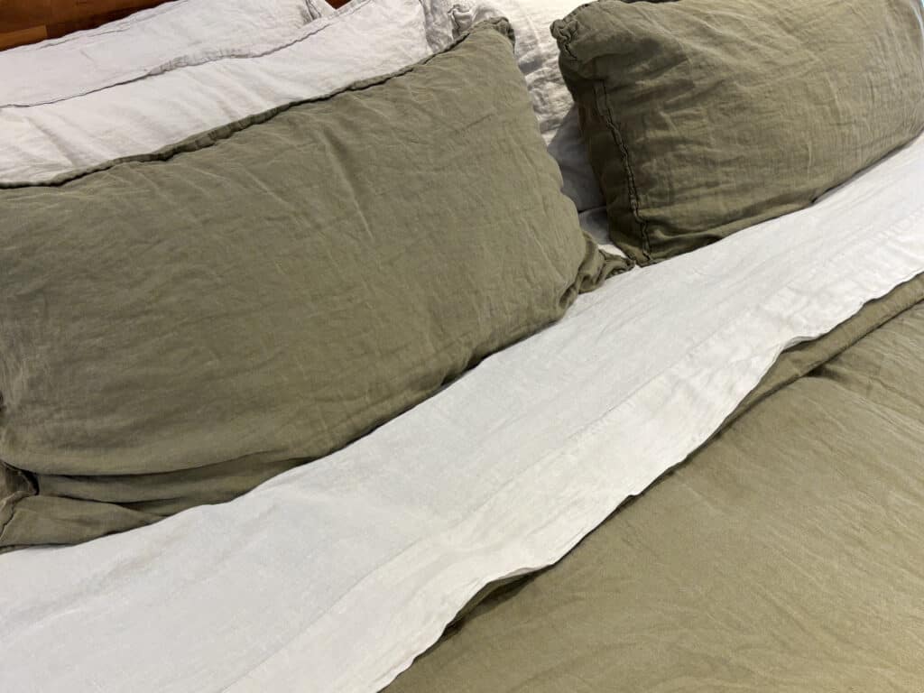 Silk & Snow Reserve Down Pillow on our test bed
